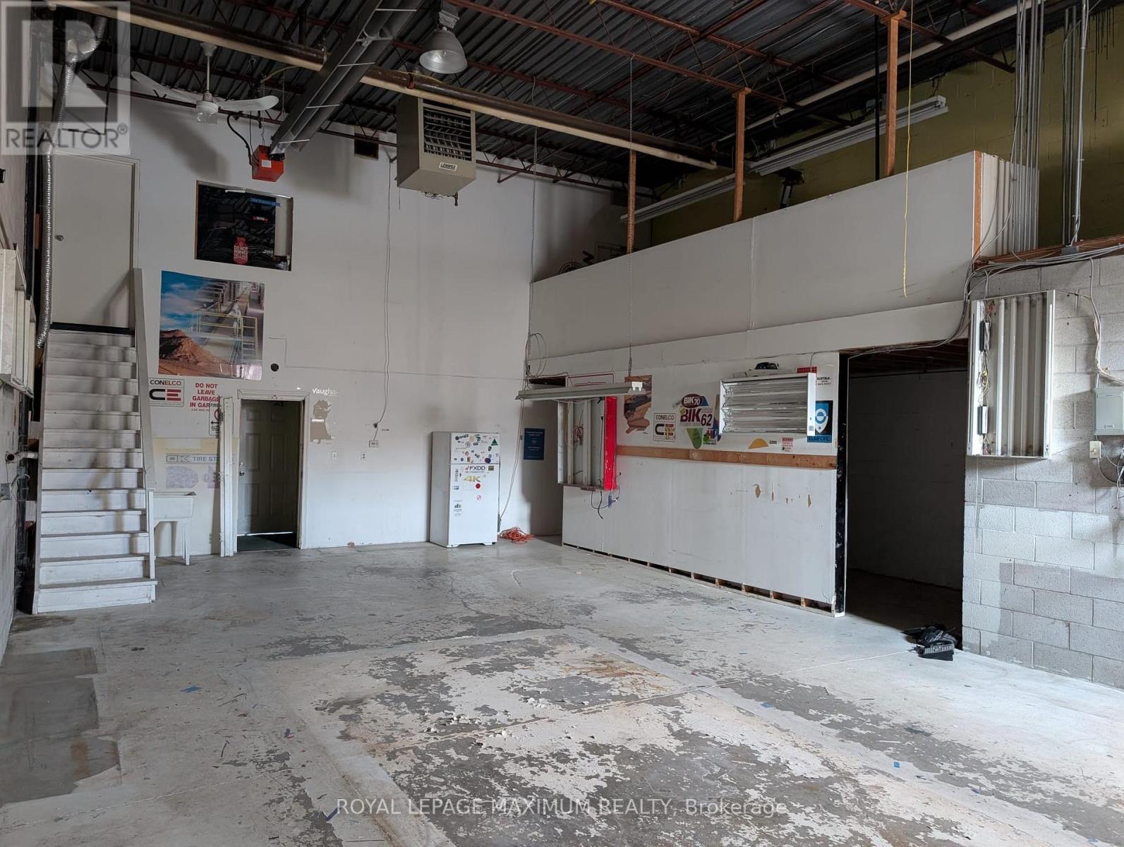 5 - 644 Millway Avenue, Vaughan, Ontario  L4K 4H4 - Photo 4 - N12706472