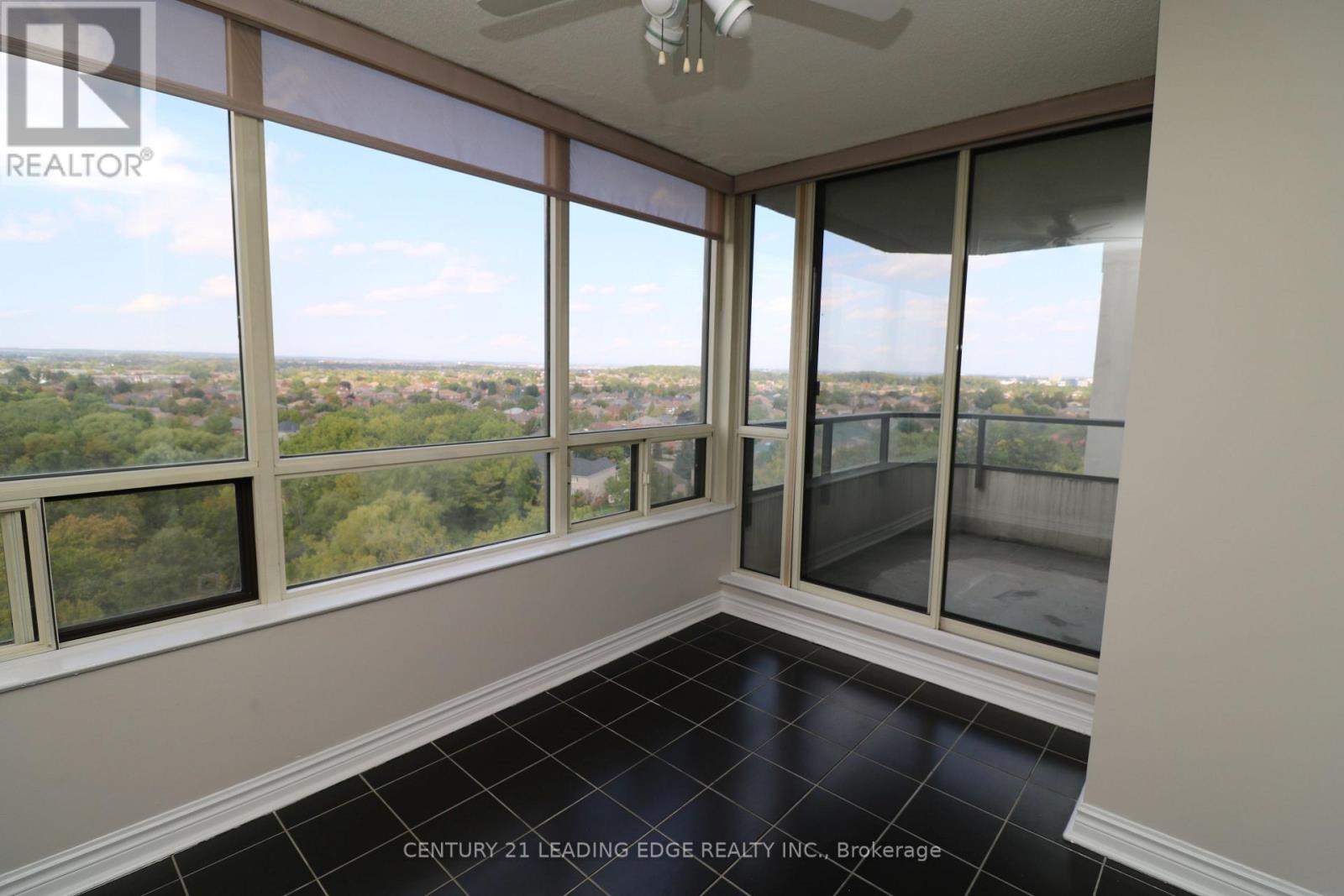 1206 - 8501 Bayview Avenue, Richmond Hill, Ontario  L4B 3J7 - Photo 5 - N12706480