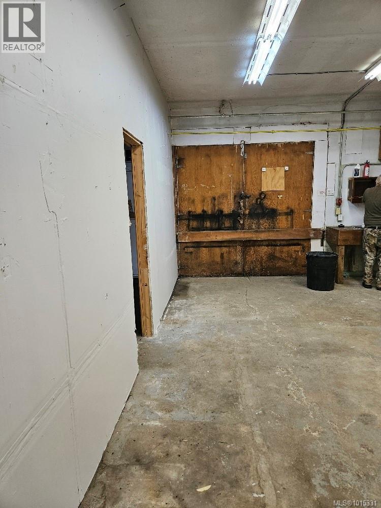 A 3553 Third Ave, Port Alberni, British Columbia  V9Y 4E6 - Photo 3 - 1015331