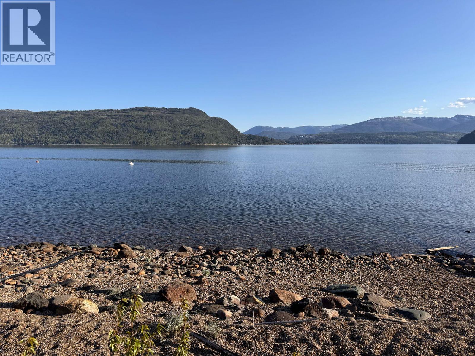 5022 Squilax-Anglemont Road, Celista, British Columbia  V0E 1M6 - Photo 2 - 10364664