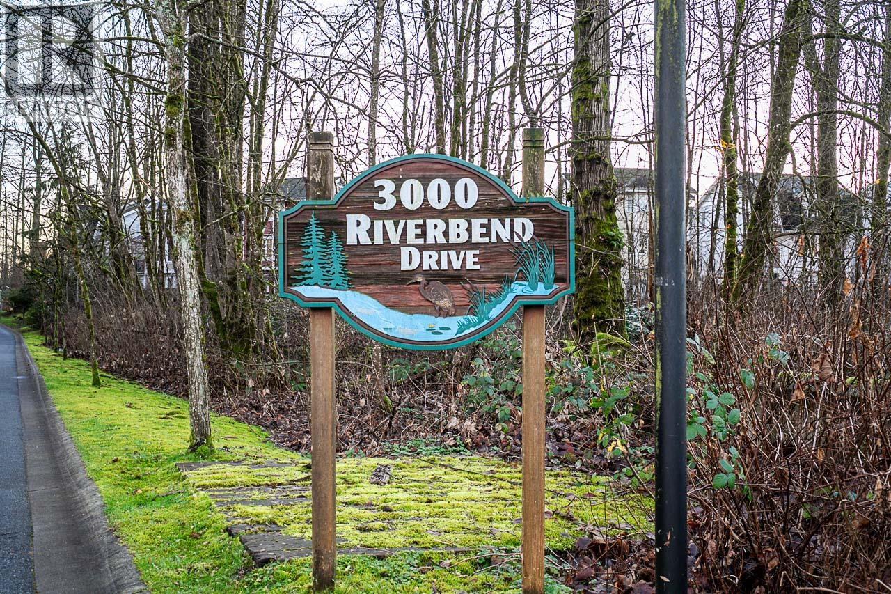 328 3000 Riverbend Drive, Coquitlam, British Columbia  V3C 6R1 - Photo 34 - R3080394