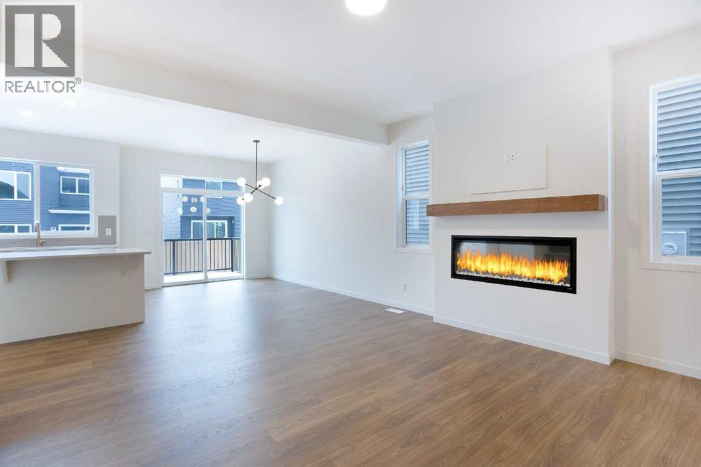 65 Creekside Passage Sw, Calgary, Alberta  T2X 5V6 - Photo 10 - A2279253