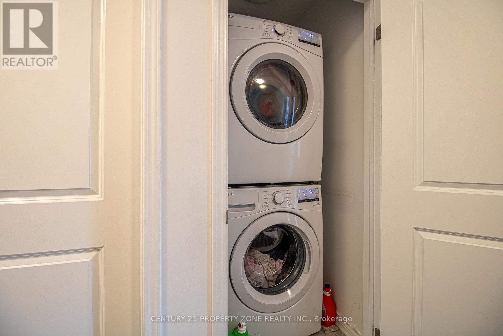 6 Bellasera Way, Caledon, Ontario  L7C 1Z9 - Photo 28 - W12706460