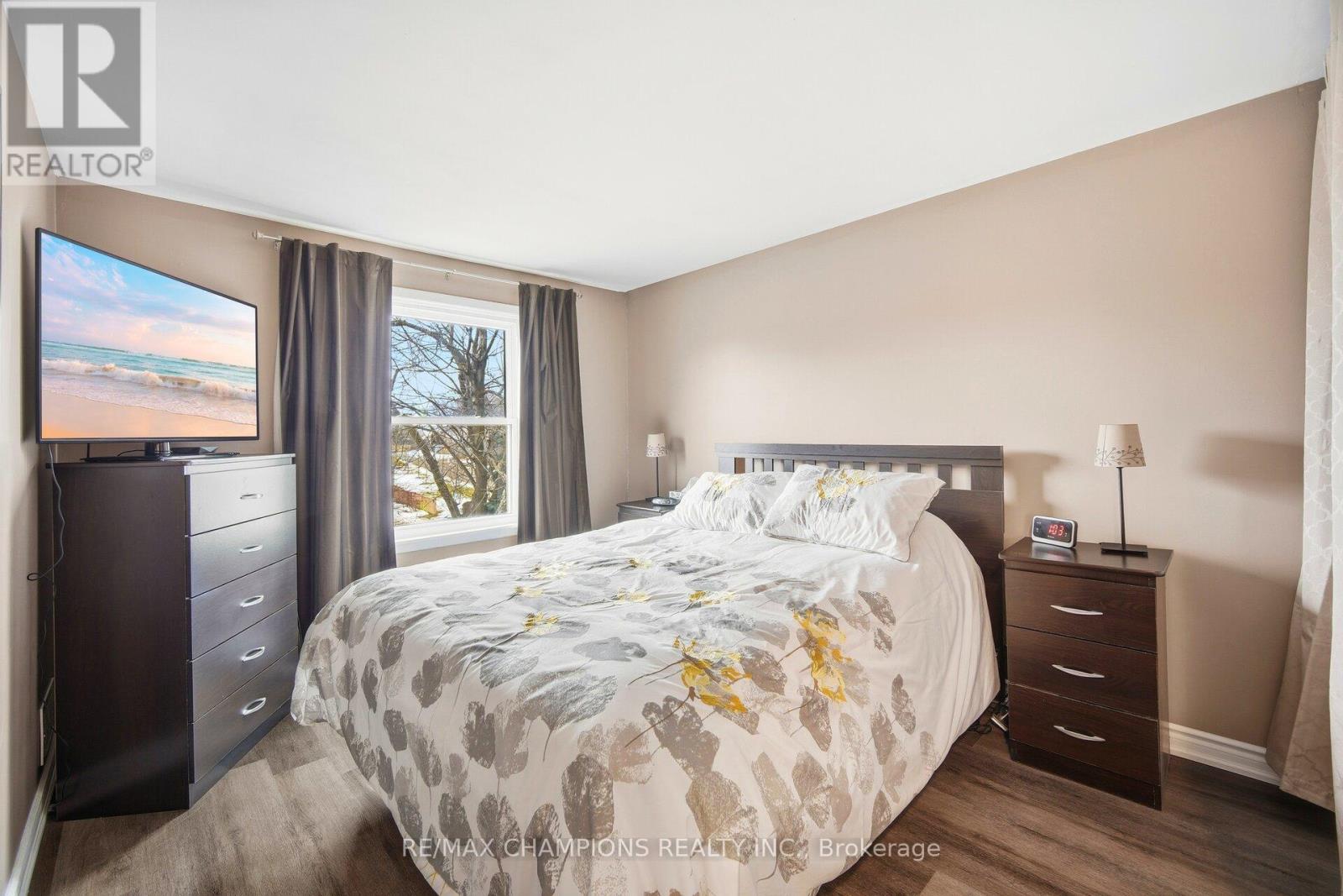 64 Greenbriar Road, Brampton, Ontario  L6S 2A5 - Photo 14 - W12706464