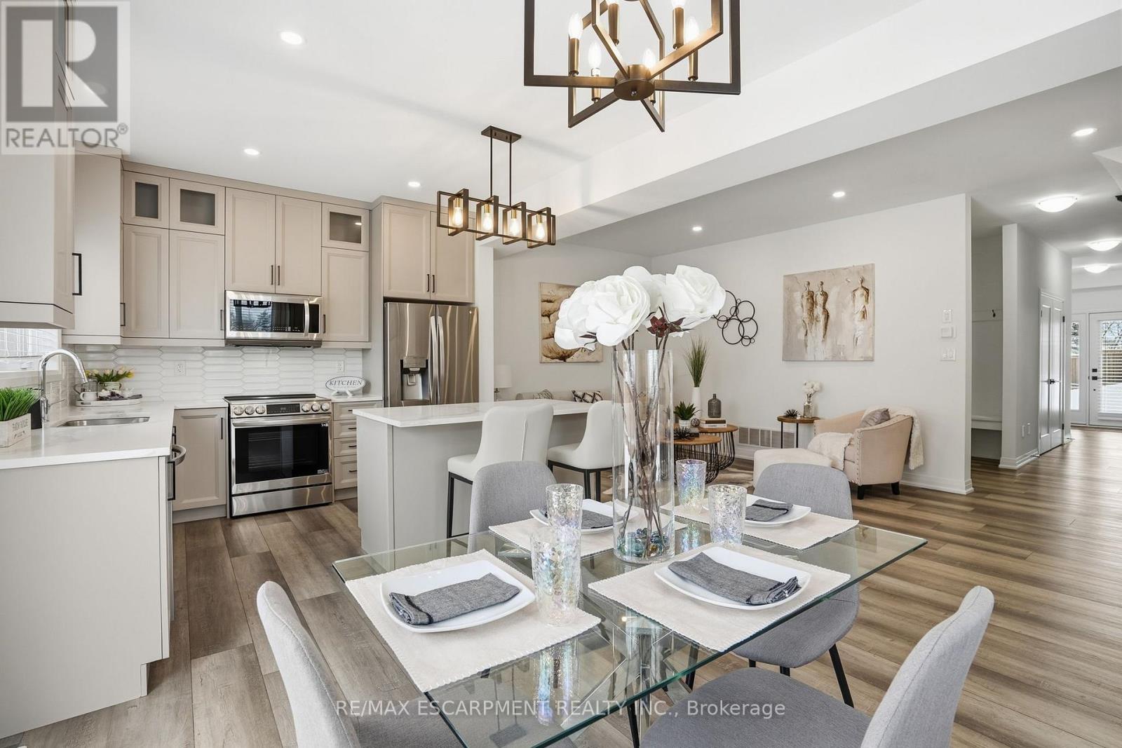 98 Jayla Lane, West Lincoln, Ontario  L0R 2A0 - Photo 16 - X12706478