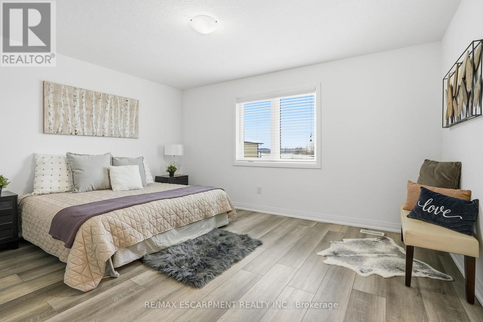 98 Jayla Lane, West Lincoln, Ontario  L0R 2A0 - Photo 31 - X12706478