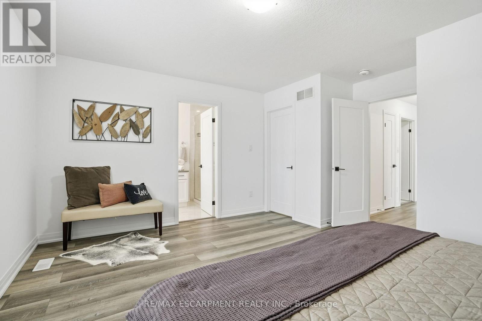 98 Jayla Lane, West Lincoln, Ontario  L0R 2A0 - Photo 32 - X12706478