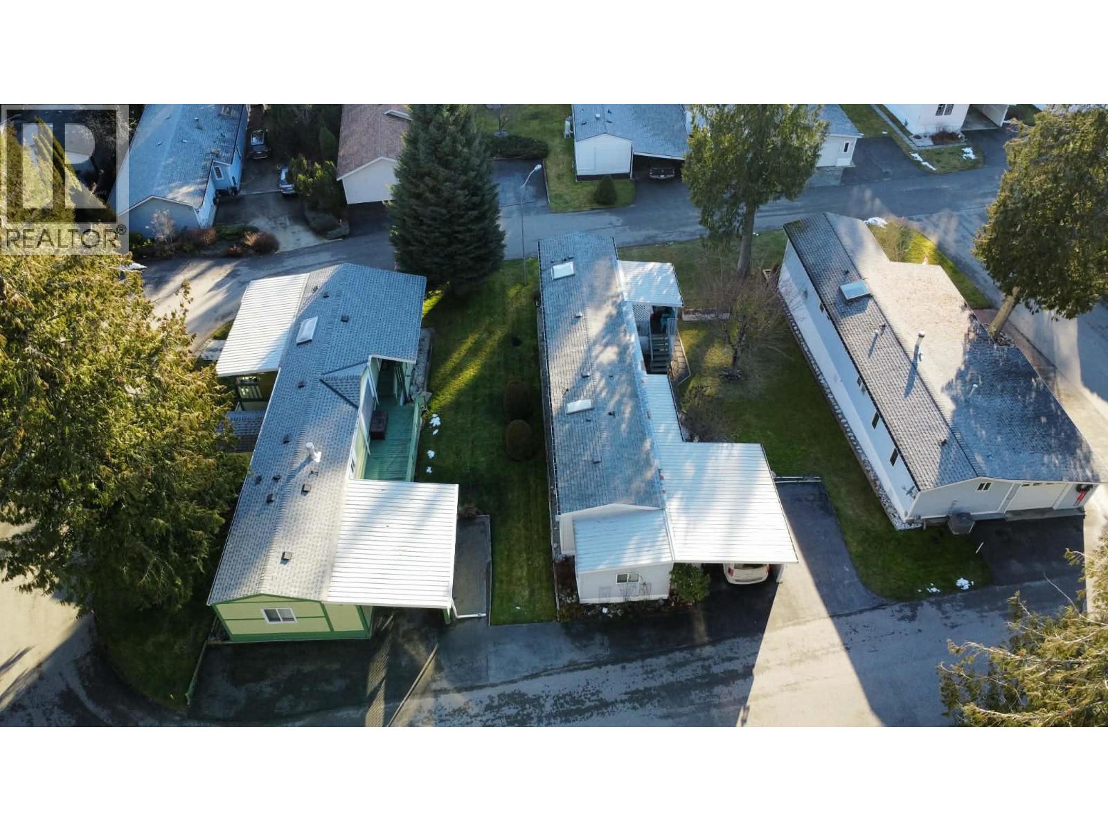 7126 Highway 3a Unit# 20, Nelson, British Columbia  V1L 6S3 - Photo 2 - 10371377