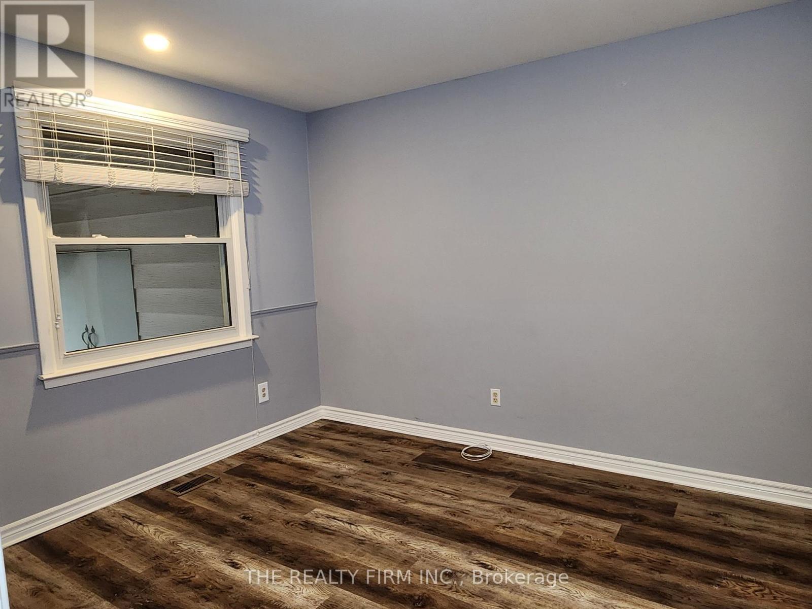 72 Toulon Crescent, London East, Ontario  N5V 1J5 - Photo 17 - X12706570