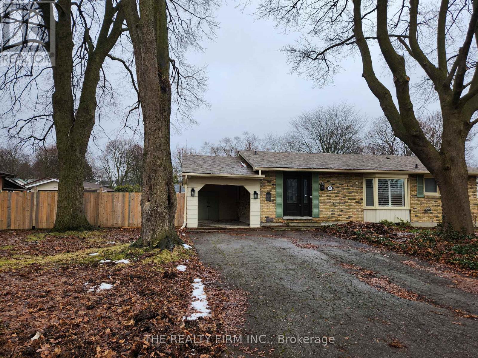 72 Toulon Crescent, London East, Ontario  N5V 1J5 - Photo 2 - X12706570