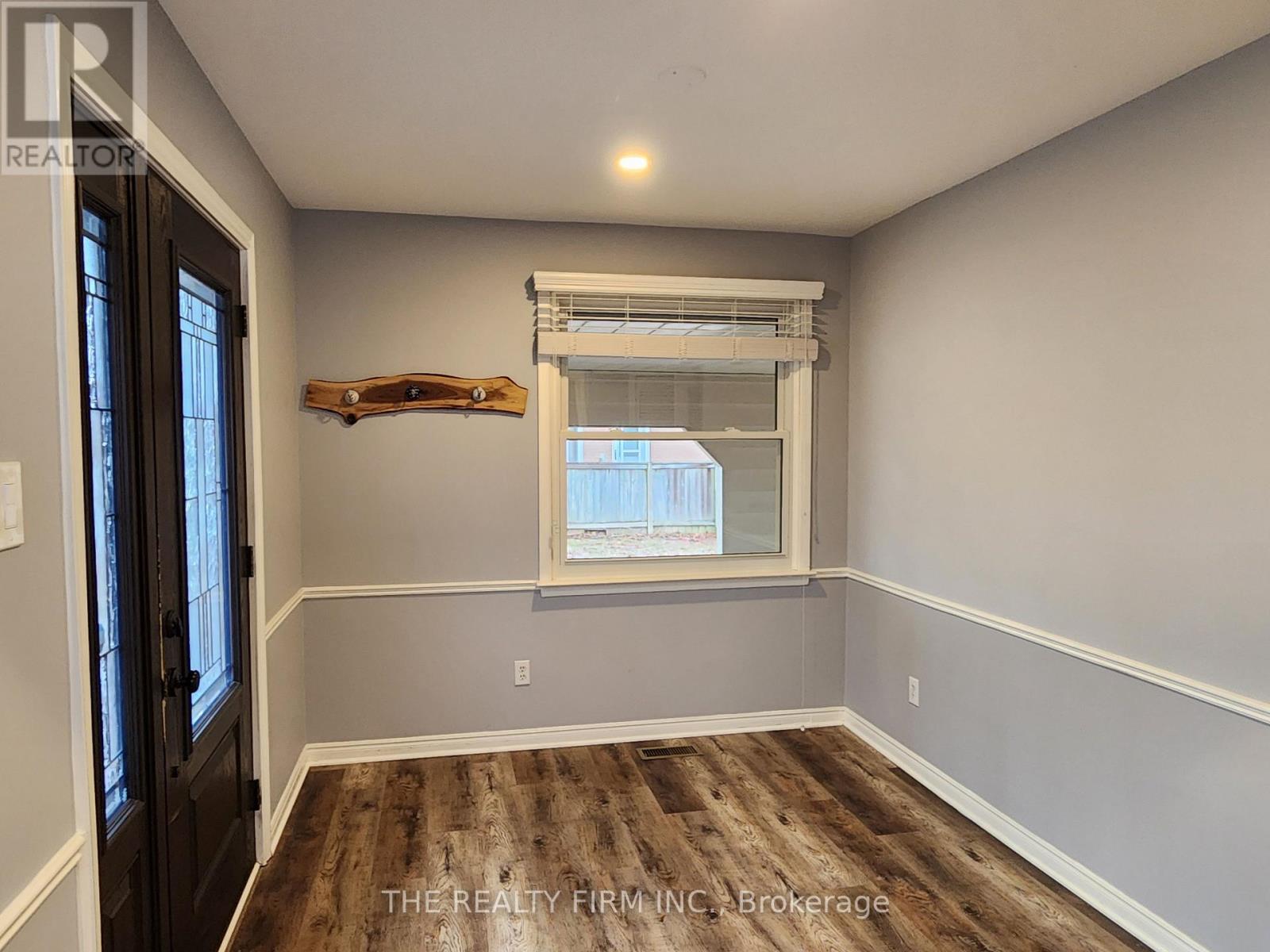 72 Toulon Crescent, London East, Ontario  N5V 1J5 - Photo 7 - X12706570