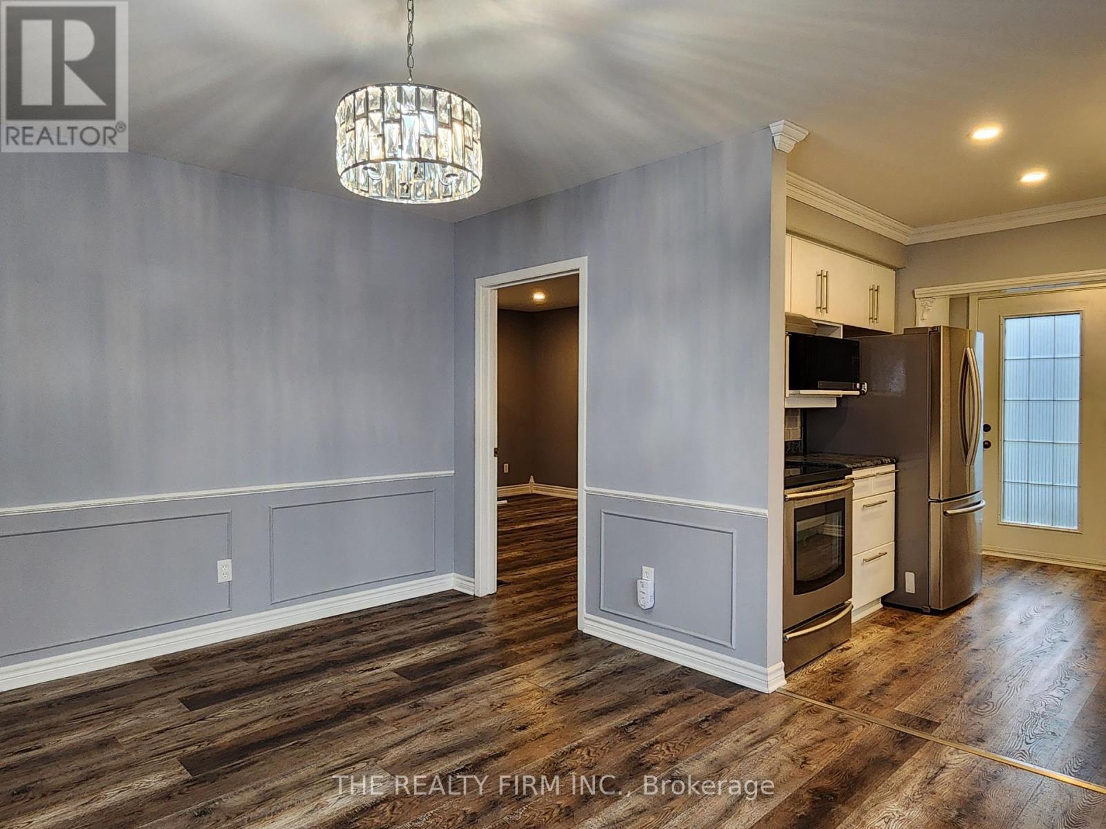 72 Toulon Crescent, London East, Ontario  N5V 1J5 - Photo 9 - X12706570