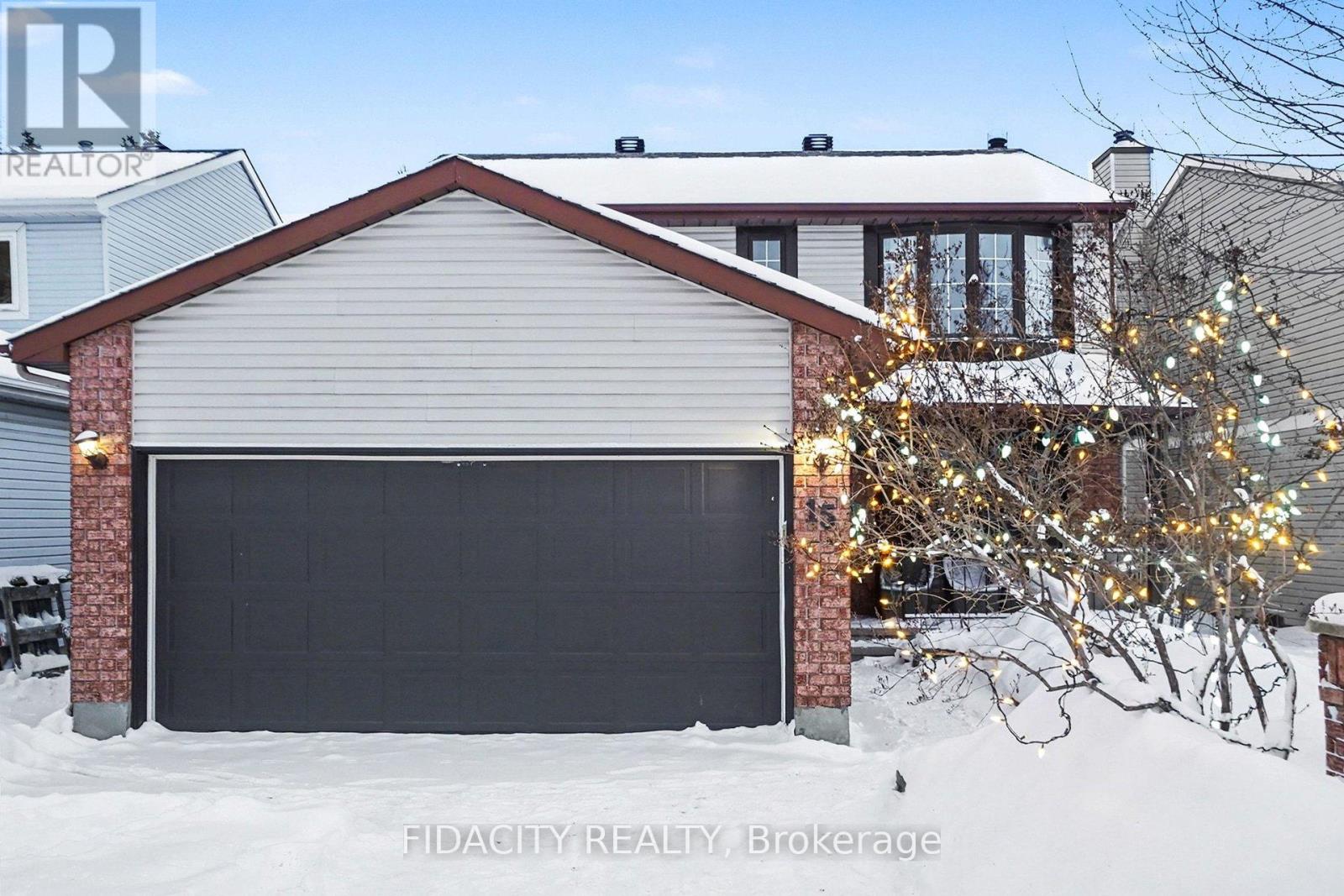 15 HALLEY STREET, Ottawa, Ontario