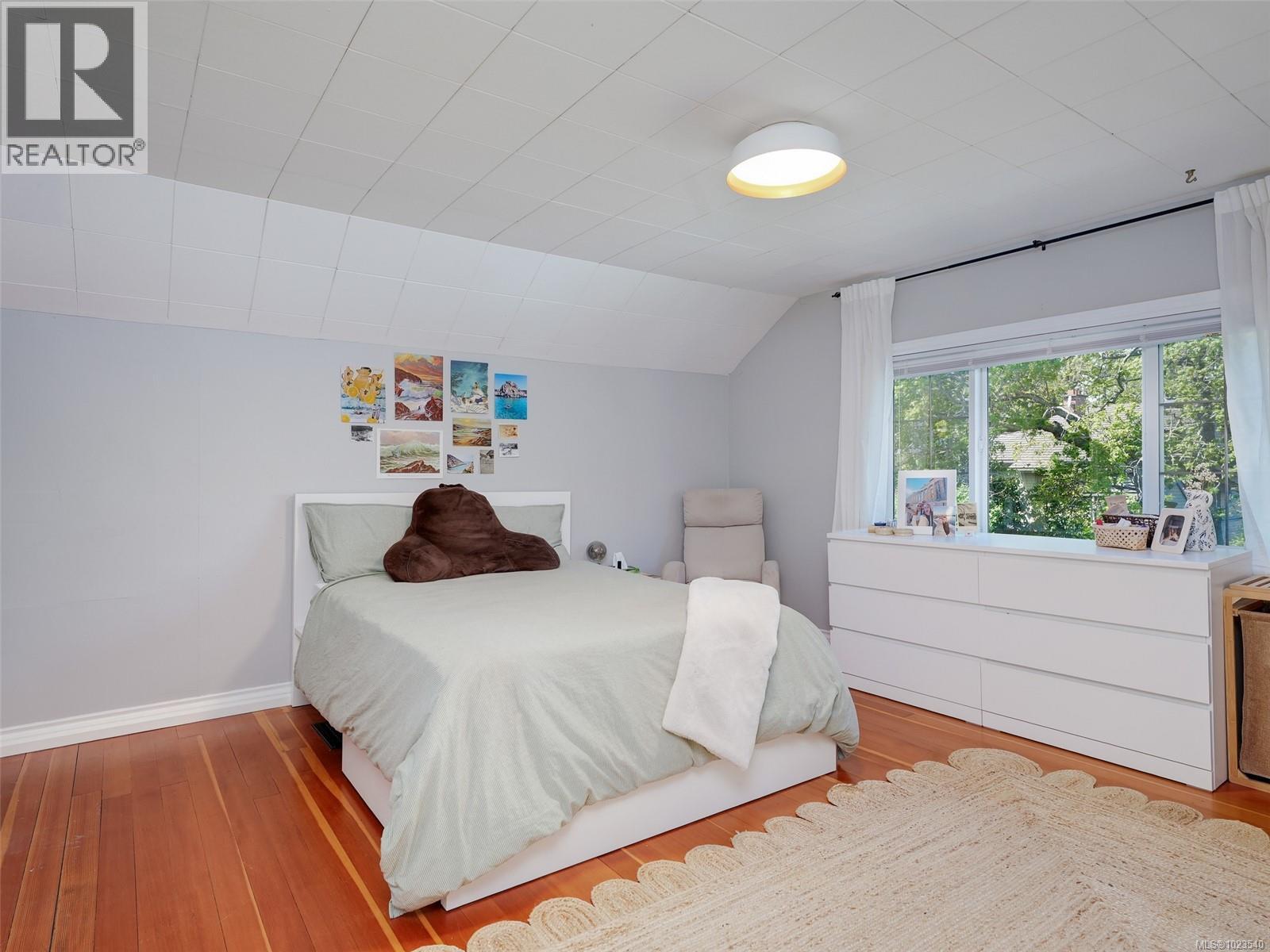 1650 Hampshire Rd, Oak Bay, British Columbia  V8R 5T5 - Photo 14 - 1023540