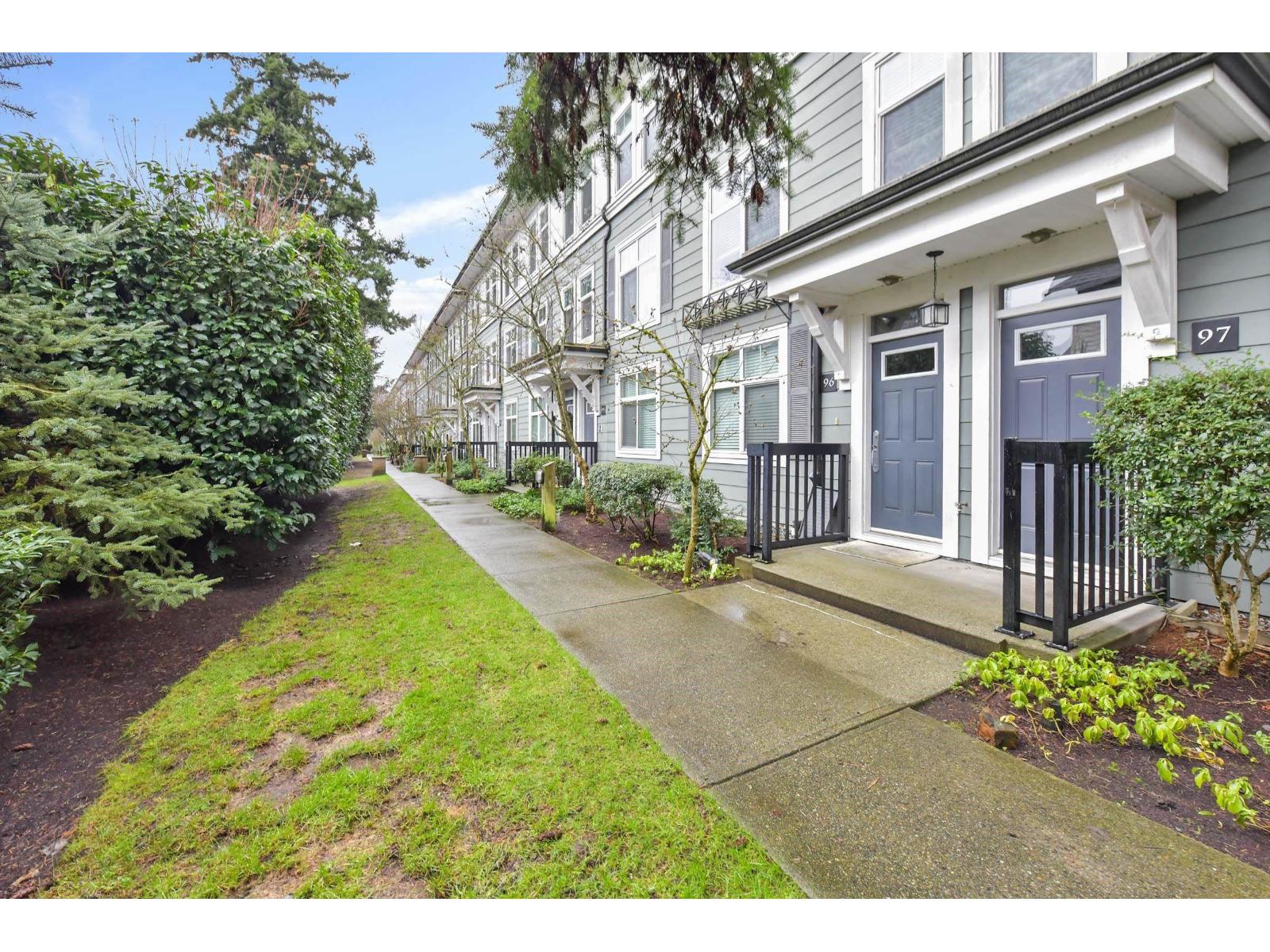 93 15833 26 AVENUE, Surrey, British Columbia