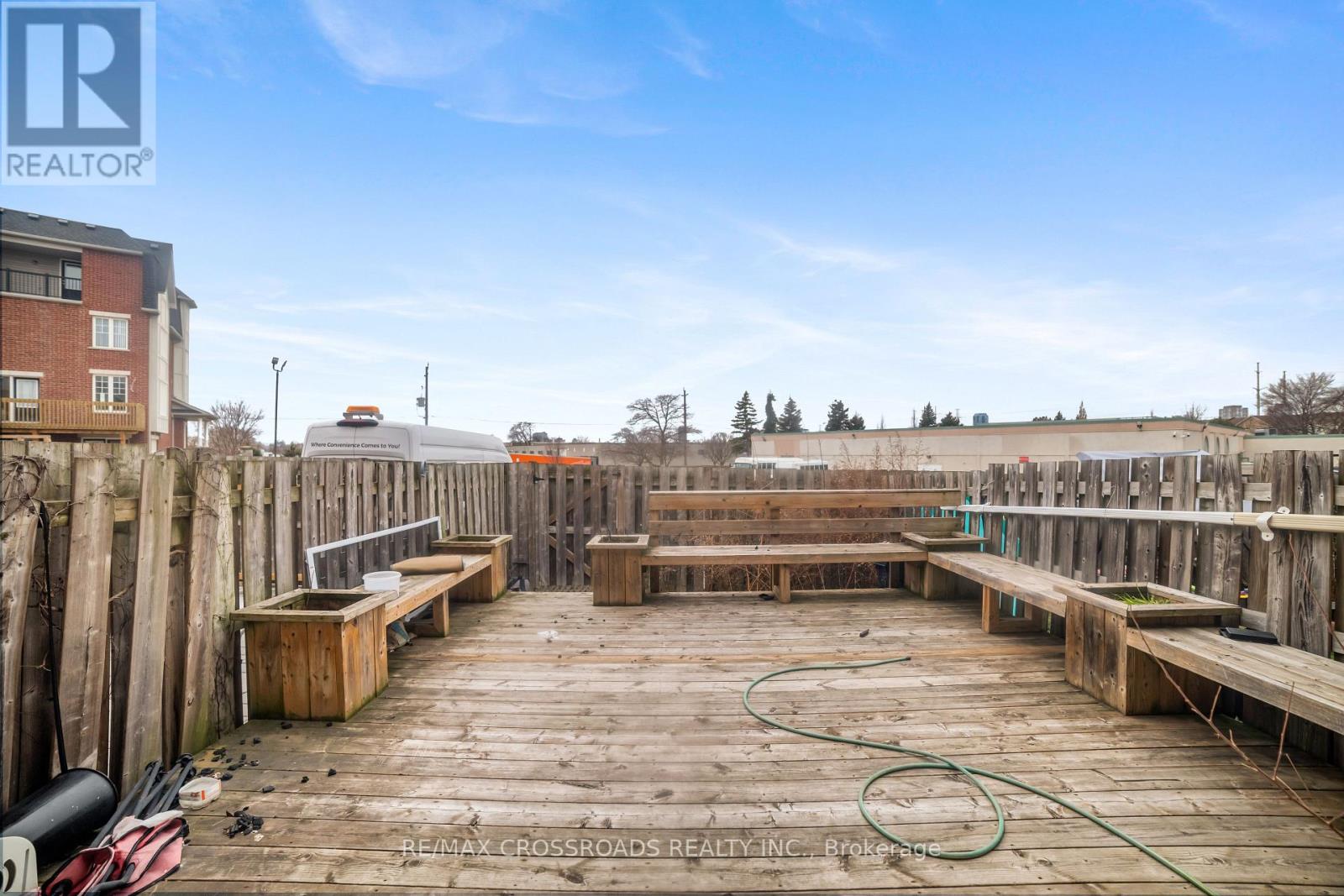 Main - 38 Jinnah Court, Toronto, Ontario  M4A 2Y1 - Photo 18 - C12706494