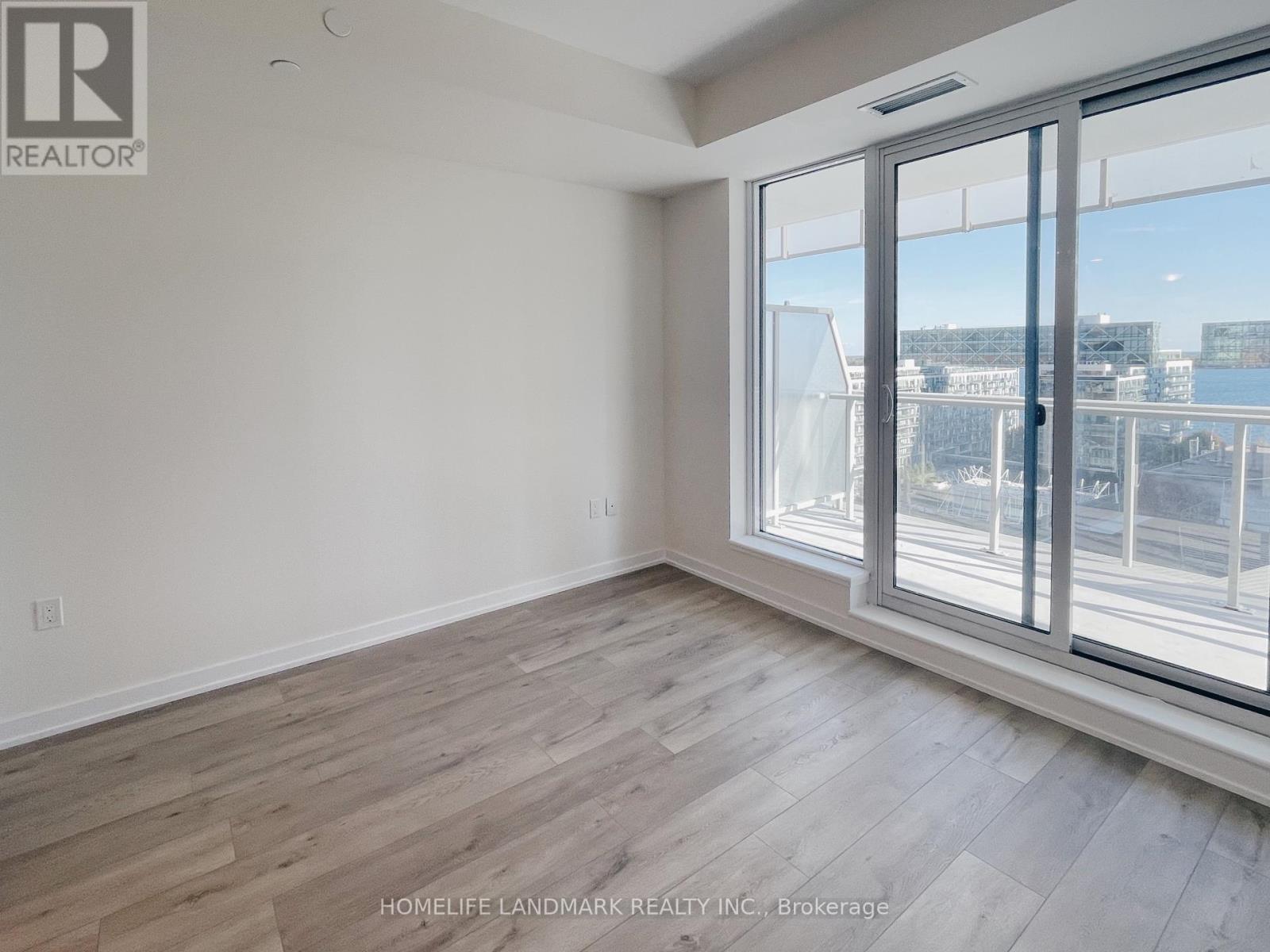 1210 - 28 Freeland Street, Toronto, Ontario  M5E 0E3 - Photo 4 - C12706542