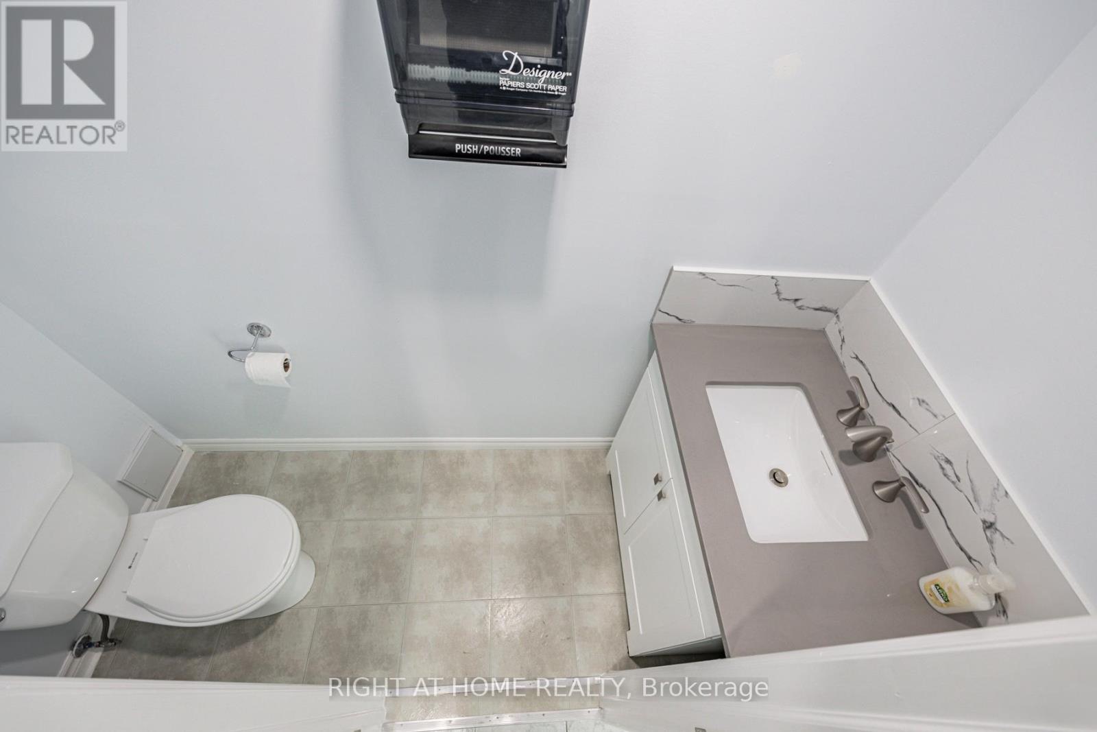 2nd Floor - 600 Gerrard Street E, Toronto, Ontario  M4M 1Y3 - Photo 11 - E12335923
