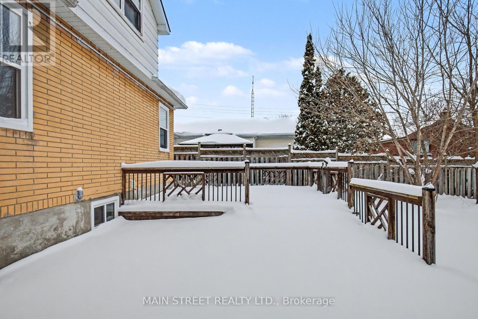 203 Gibbons Street, Oshawa, Ontario  L1J 4Y1 - Photo 23 - E12706520