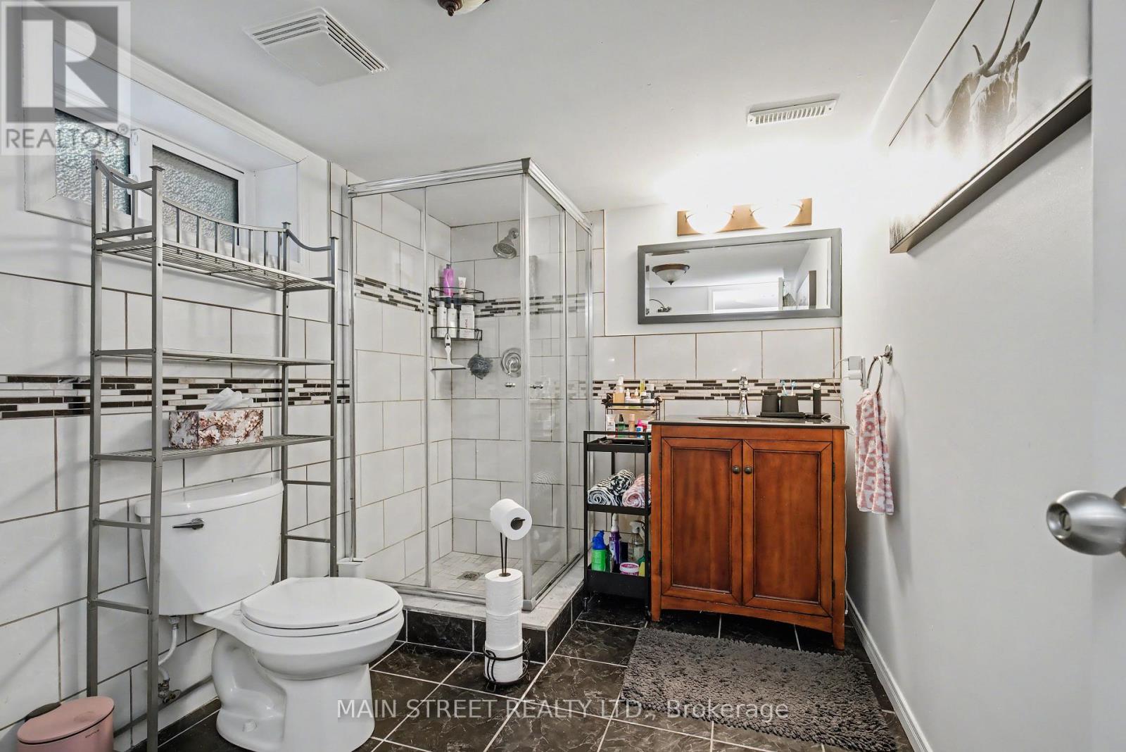 203 Gibbons Street, Oshawa, Ontario  L1J 4Y1 - Photo 35 - E12706520