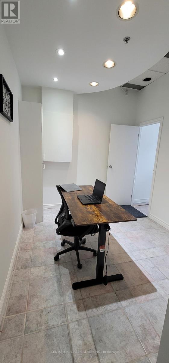 Unit 21 - 4465 Sheppard Avenue E, Toronto, Ontario  M1S 5H9 - Photo 9 - E12706522