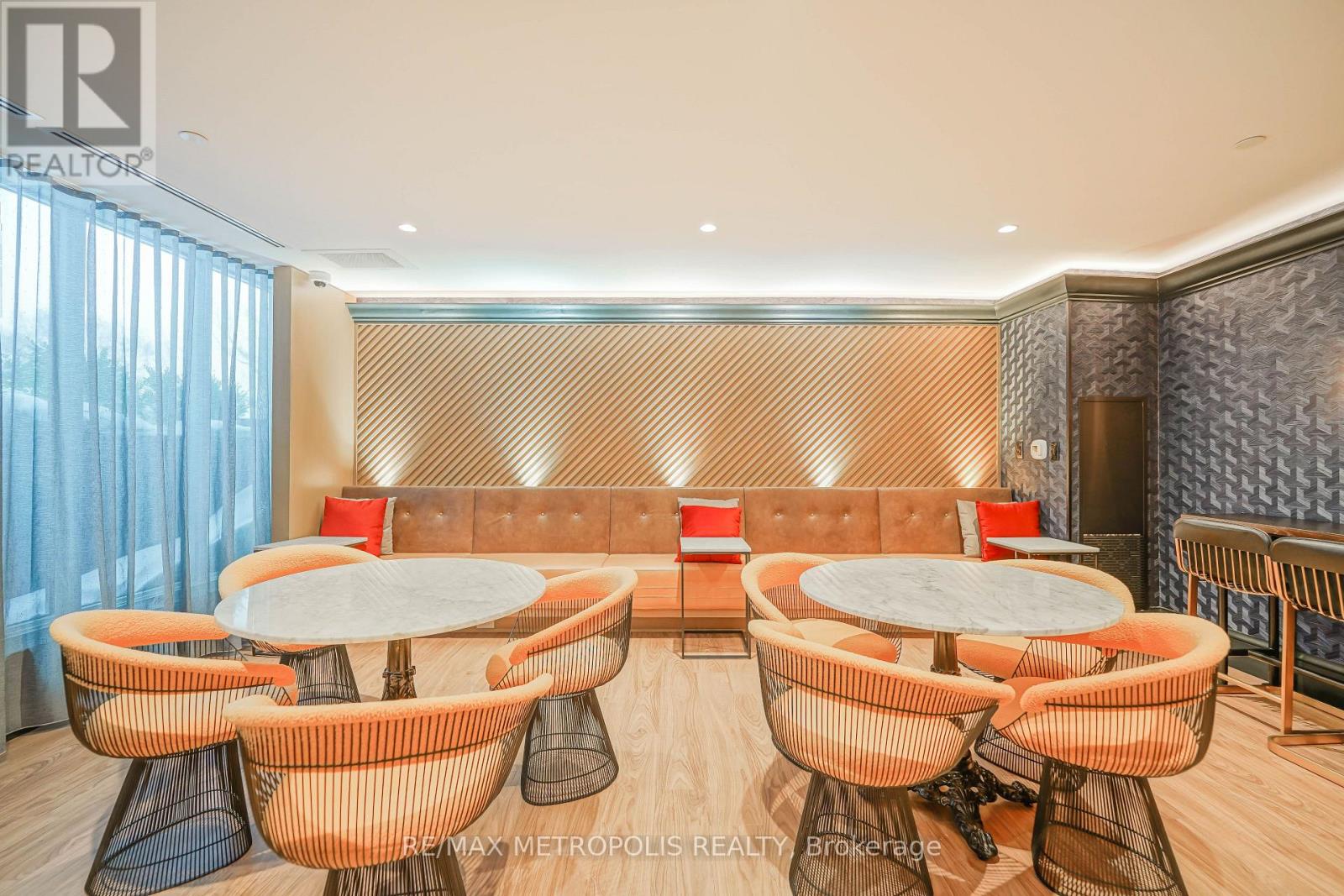 406 - 1285 Queen Street E, Toronto, Ontario  M4L 1C2 - Photo 8 - E12706544