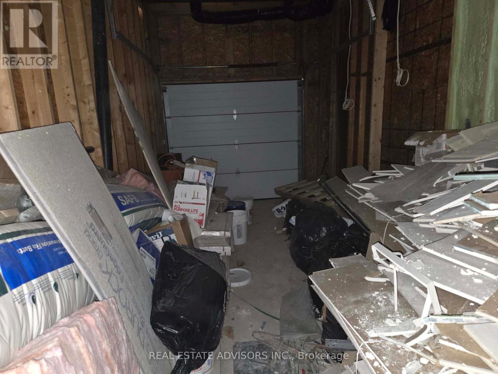 68b Laurel Avenue, Toronto, Ontario  M1K 3J6 - Photo 22 - E12706548