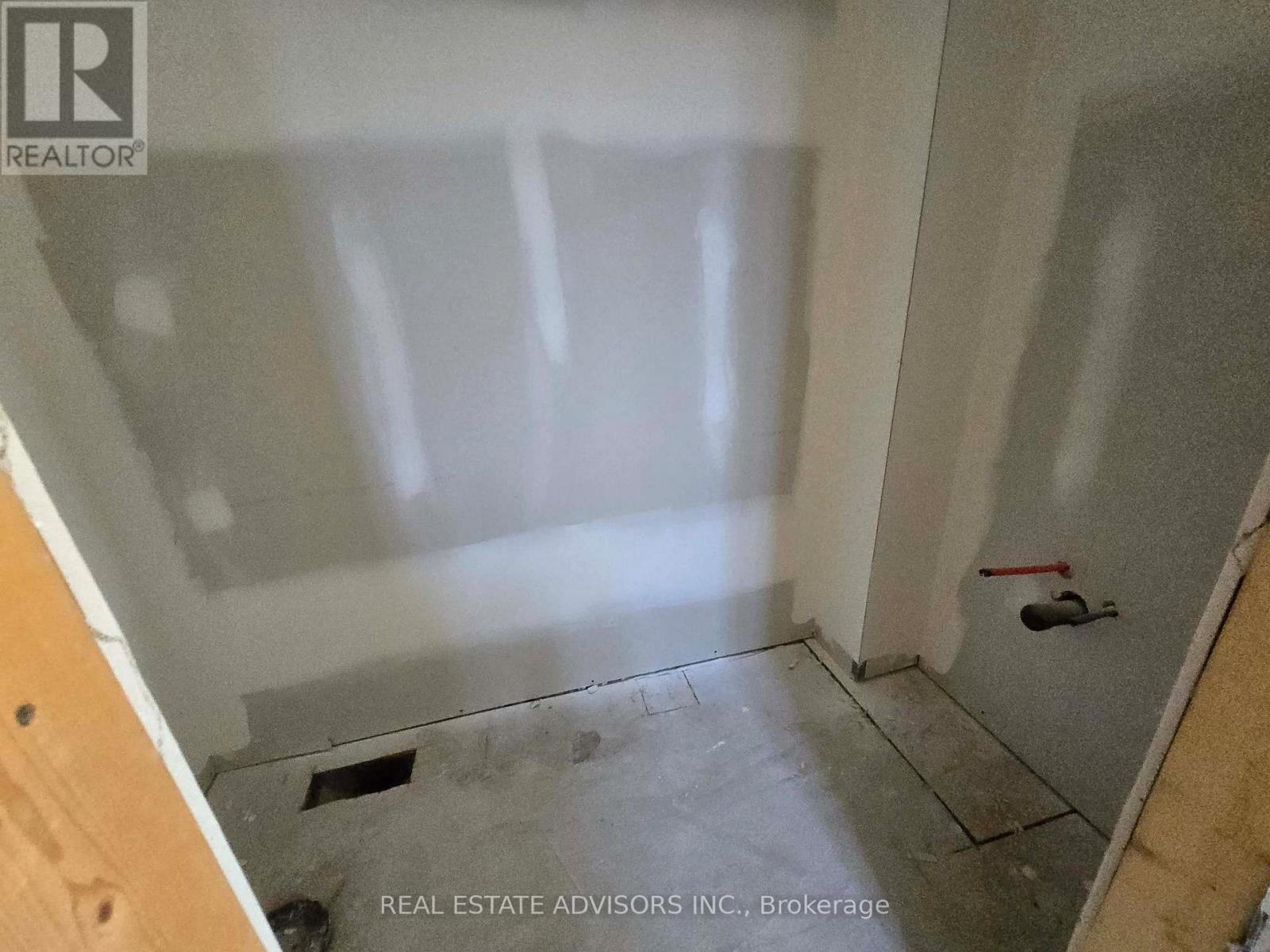 68b Laurel Avenue, Toronto, Ontario  M1K 3J6 - Photo 24 - E12706548