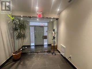 12-201 - 30 Wertheim Court, Richmond Hill, Ontario  L4B 1B9 - Photo 2 - N12706496