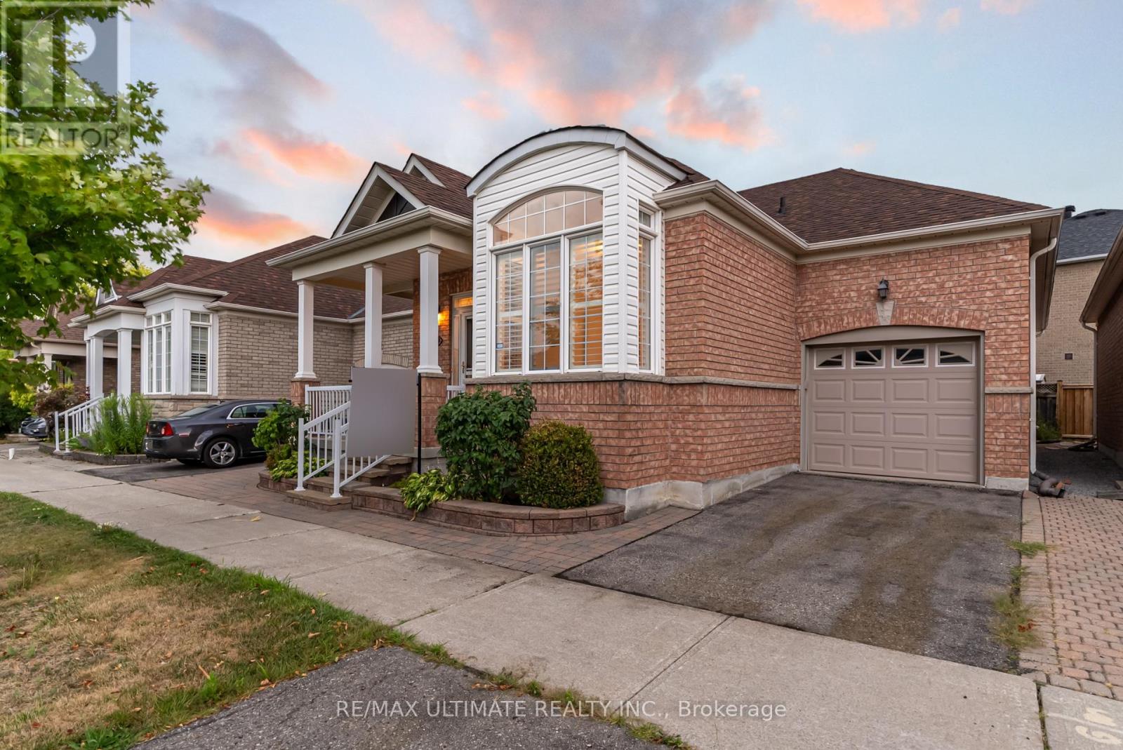 21 Delray Drive, Markham, Ontario  L6E 1L9 - Photo 3 - N12706516