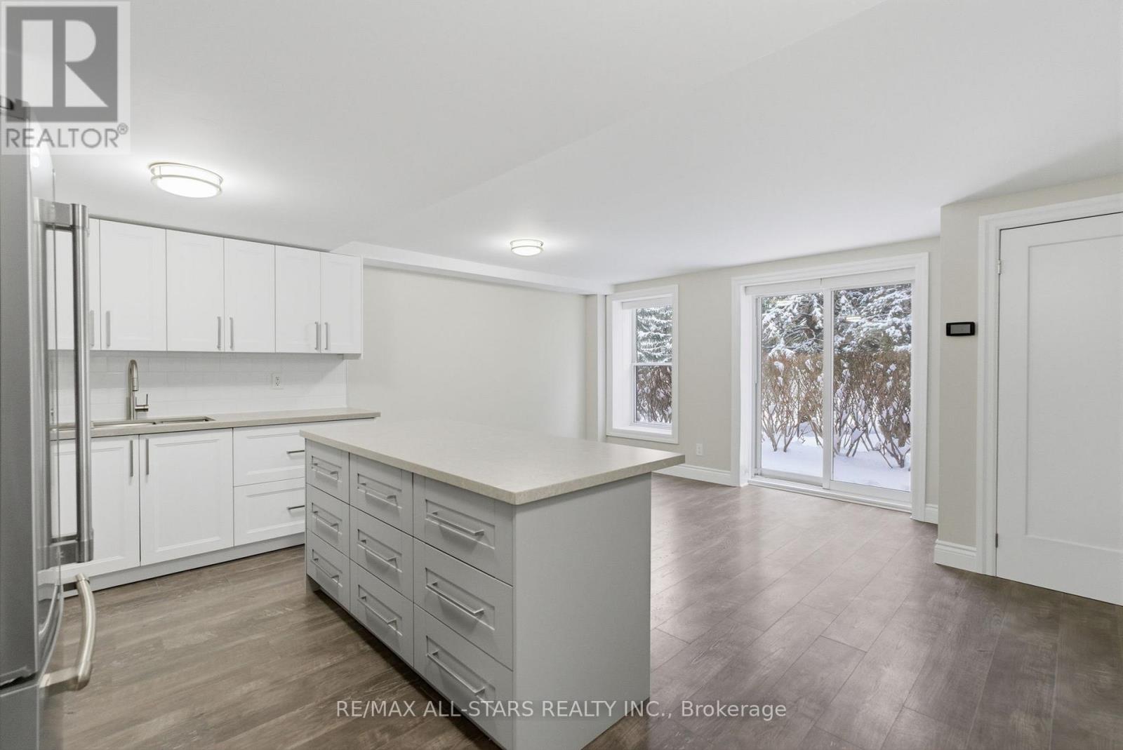 116 - 22 James Hill Court, Uxbridge, Ontario  L9P 1Y6 - Photo 4 - N12706550