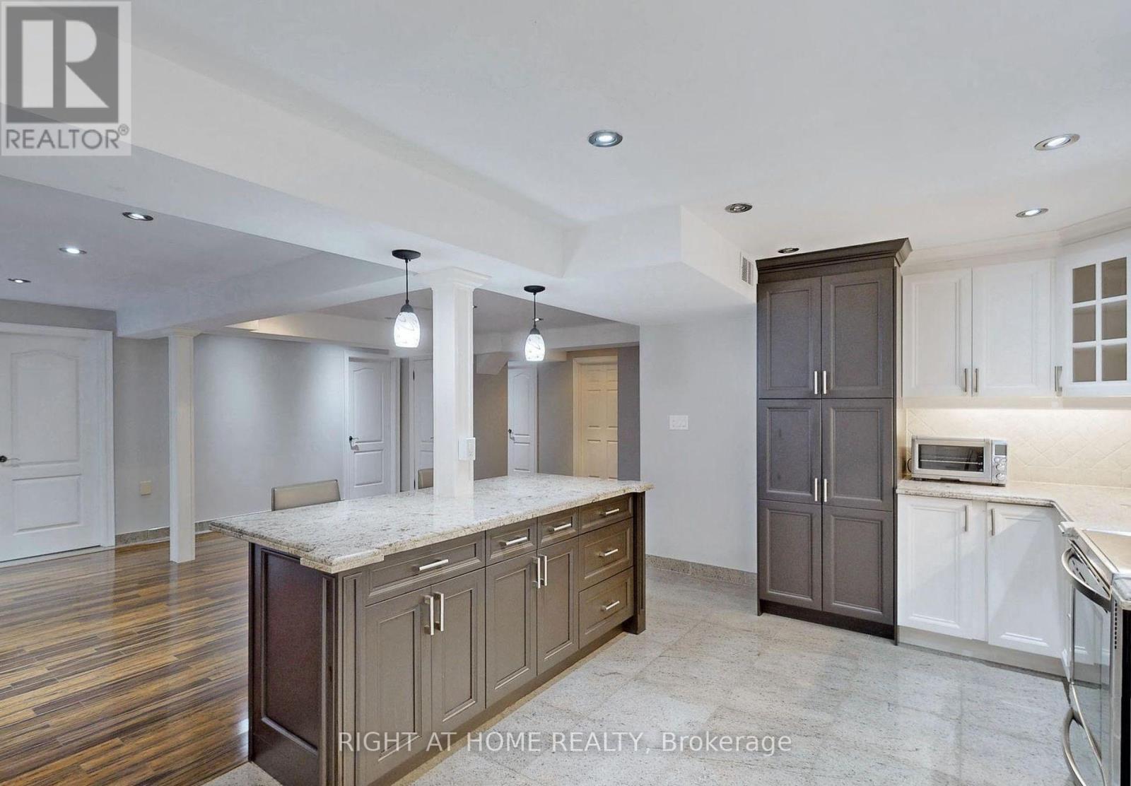 31 Via Guardia Road, Vaughan, Ontario  L4H 0Y4 - Photo 13 - N12706568