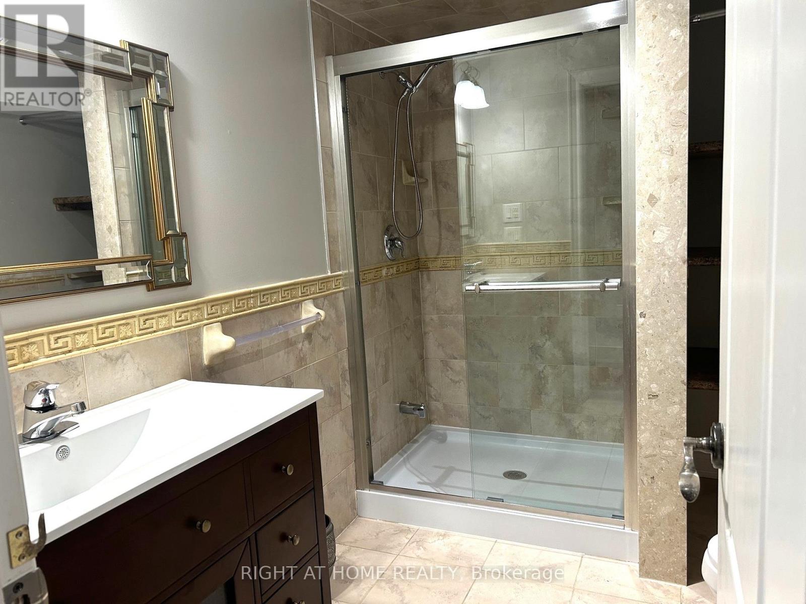 31 Via Guardia Road, Vaughan, Ontario  L4H 0Y4 - Photo 16 - N12706568