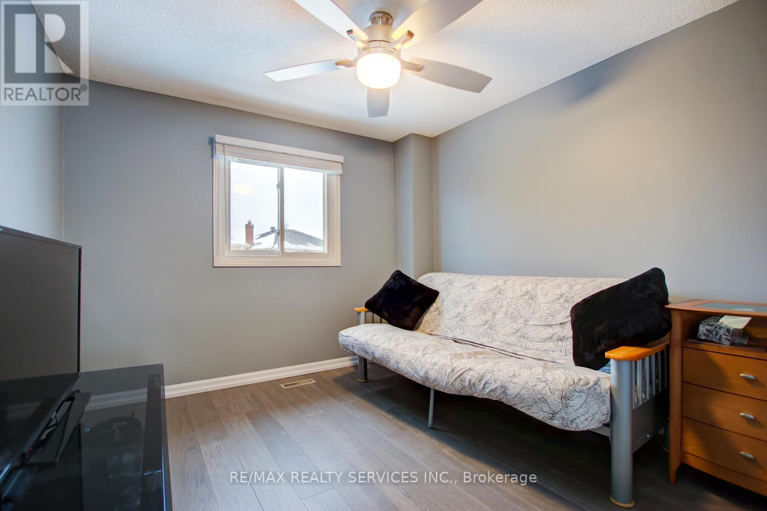 34 Garbutt Crescent, Brampton, Ontario  L6X 3G2 - Photo 32 - W12679486