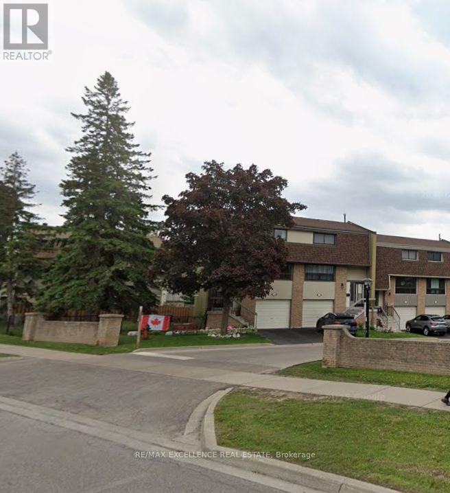 148 Ashton Crescent, Brampton, Ontario  L6S 3J9 - Photo 3 - W12704794