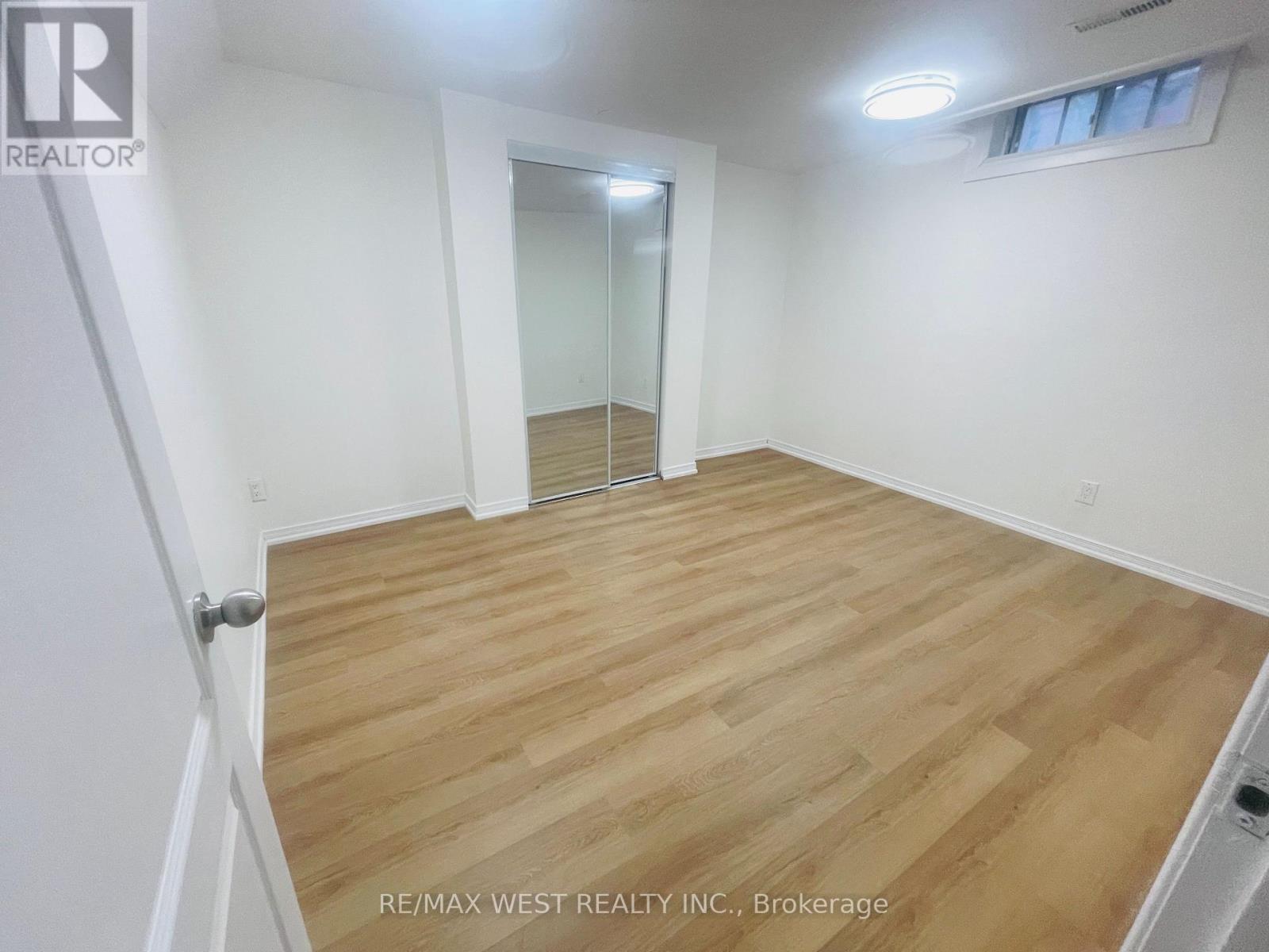 82 Dafoe Crescent, Brampton, Ontario  L6Y 2L2 - Photo 14 - W12706508