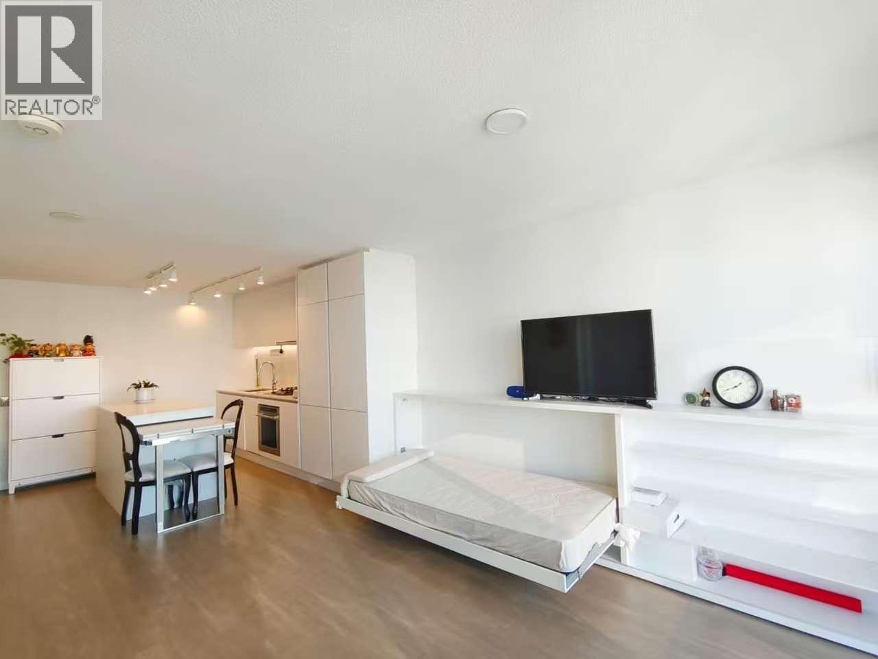 1301 908 Quayside Drive, New Westminster, British Columbia  V3M 0L4 - Photo 9 - R3078394