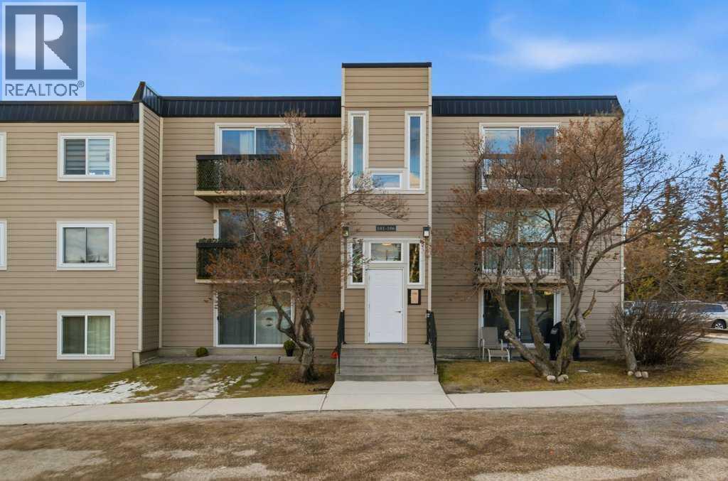 105, 315 Heritage Drive SE, calgary, Alberta