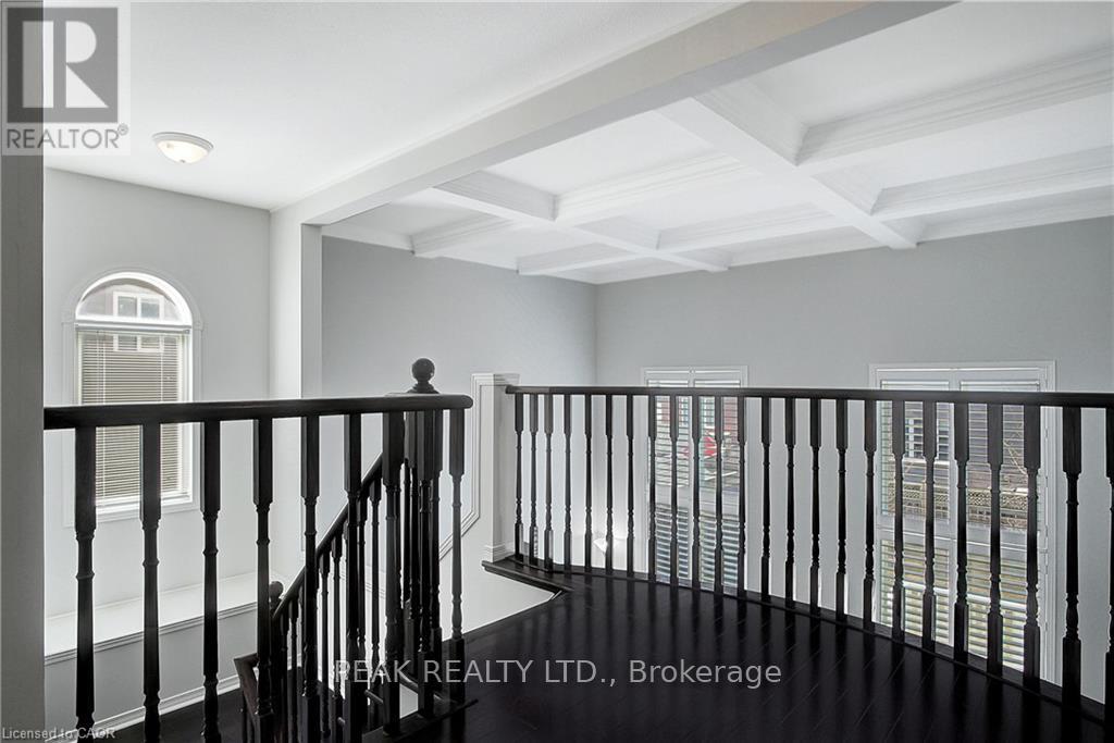 320 Robert Ferrie Drive, Kitchener, Ontario  N2P 2Y7 - Photo 22 - X12706498