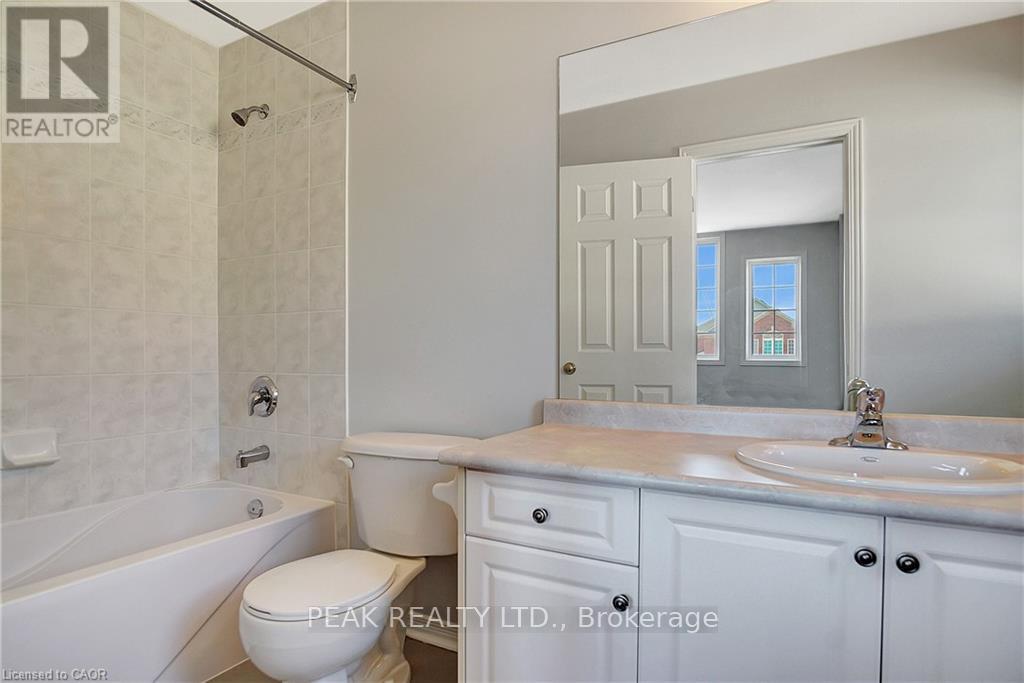 320 Robert Ferrie Drive, Kitchener, Ontario  N2P 2Y7 - Photo 29 - X12706498