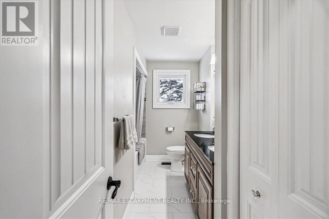 5295 Trinity Church Road, Hamilton, Ontario  L0R 1C0 - Photo 15 - X12706540