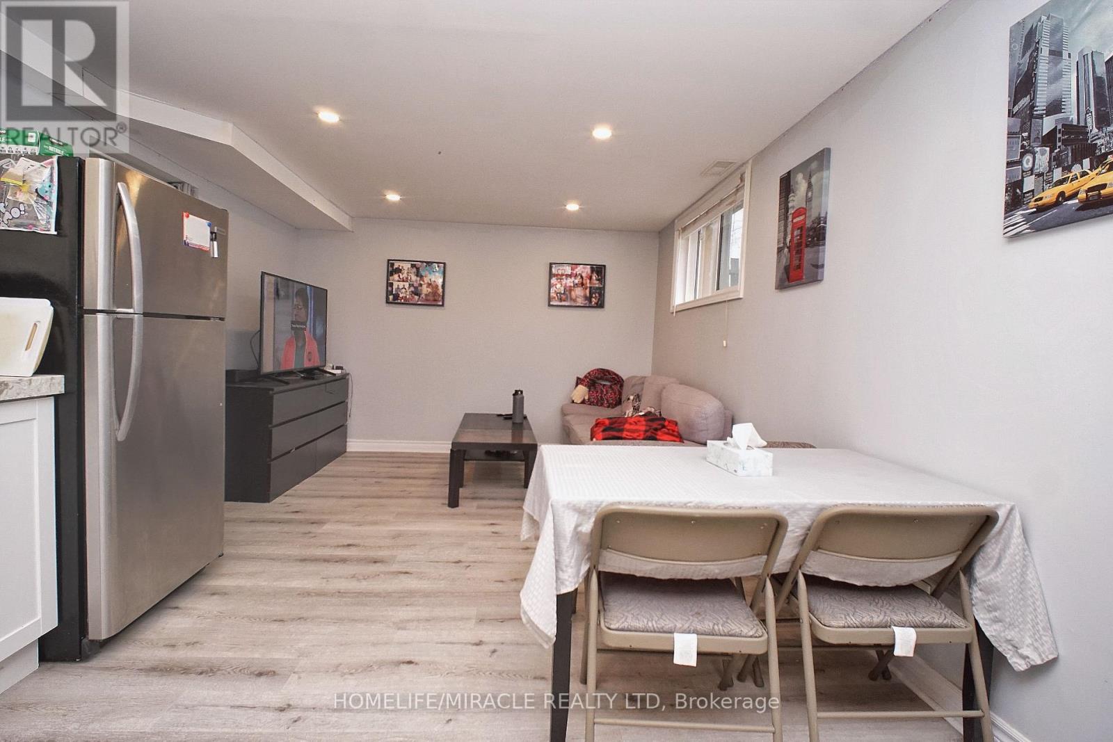 61 Bosworth Crescent, Kitchener, Ontario  N2E 1Y9 - Photo 37 - X12701870