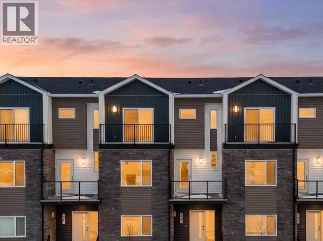 118 Red Sky Villas NE, calgary, Alberta