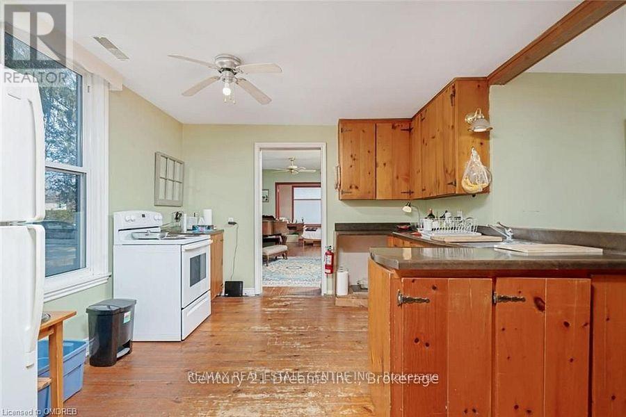 42 B Peru Road, Milton, Ontario  L9T 2V7 - Photo 10 - W12639300