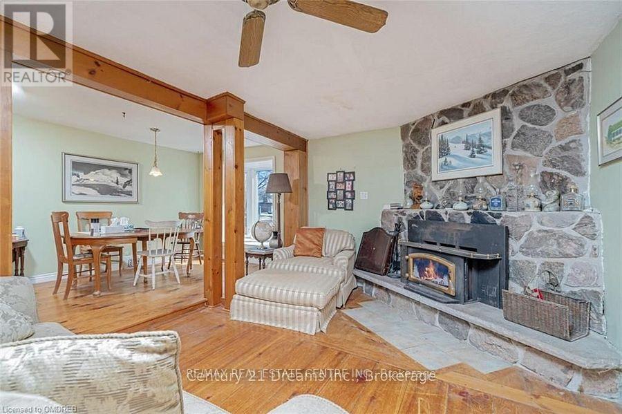 42 B Peru Road, Milton, Ontario  L9T 2V7 - Photo 5 - W12639300