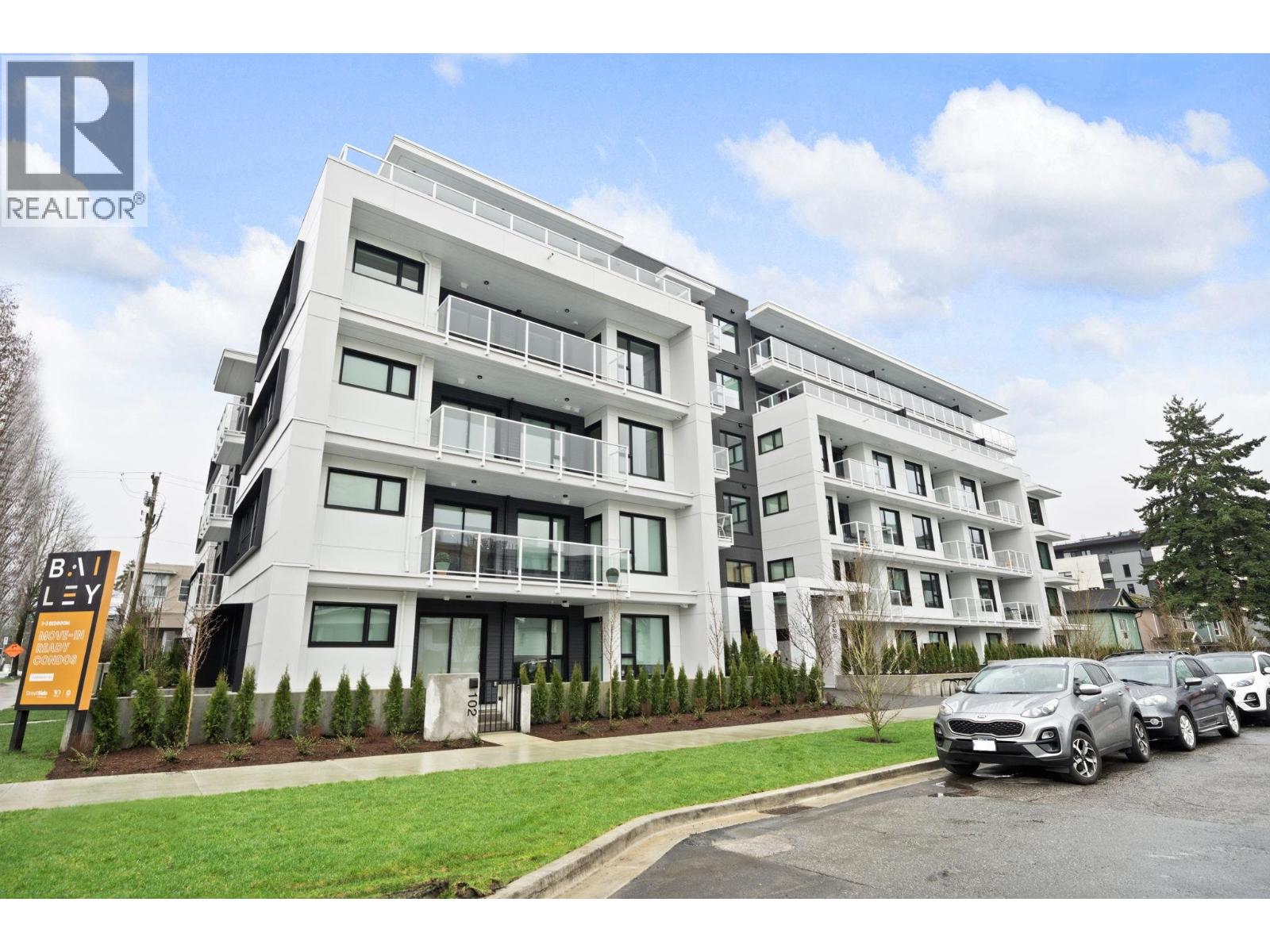 406 4928 QUEBEC STREET, Vancouver, British Columbia