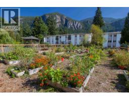 92 38179 WESTWAY AVENUE, Squamish, British Columbia