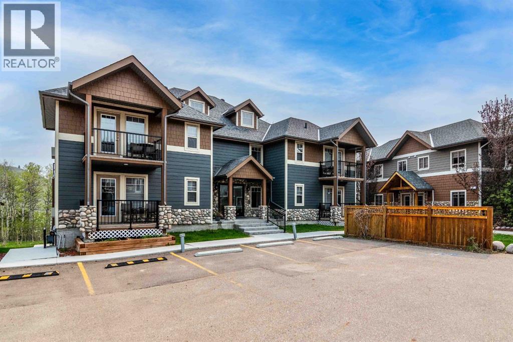 709/710, 401 4 Street, Rural Cypress County, Alberta  T0J 1C0 - Photo 3 - A2189281