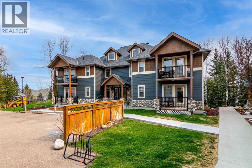 709/710, 401 4 Street, Rural Cypress County, Alberta  T0J 1C0 - Photo 2 - A2189281