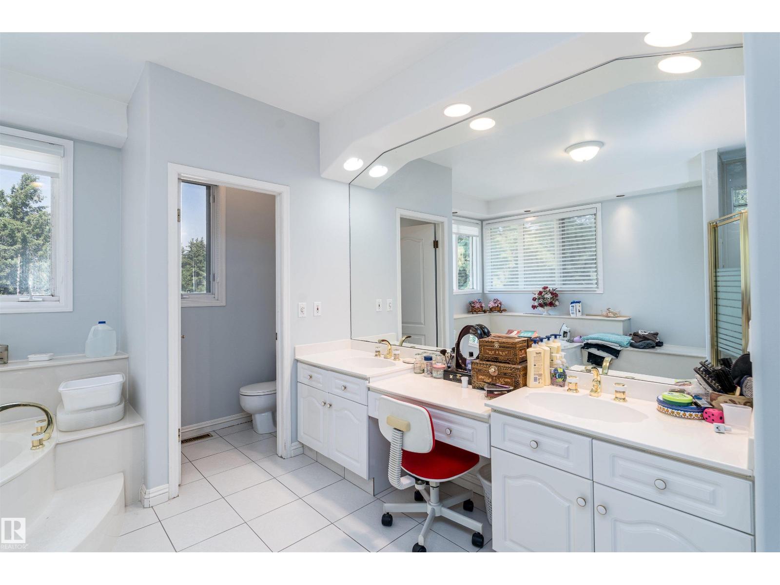 10812 5 Av Sw, Edmonton, Alberta  T6W 1A2 - Photo 30 - E4470163